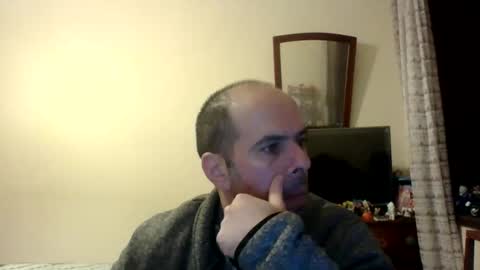 Snapshot of sstrasser chatting on January 3, 2025, 12:22 am ShYgUy online show from January 3, 2025, 12:22 am