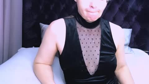 staceydarling online show from April 3, 2026, 7:50 am
