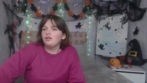 Snapshot of staceylex chatting on October 28, 2025, 7:01 am Stacey online show from October 28, 2025, 7:01 am