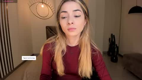 Snapshot of staceywood_ chatting on June 15, 2026, 11:12 am Stacy Woods online show from June 15, 2026, 11:12 am