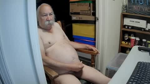 Snapshot of stache169 chatting on July 28, 2026, 1:32 pm stache169 online show from July 28, 2026, 1:32 pm