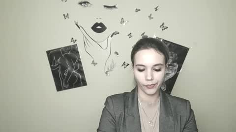 Stacy online show from January 12, 2025, 4:18 pm