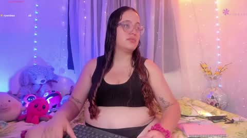 Stacy Boobs  online show from June 4, 2026, 12:33 pm