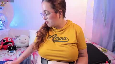 Stacy Boobs  online show from July 28, 2026, 12:48 pm