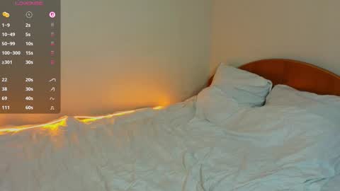 Sexy lips online show from February 11, 2026, 11:10 pm