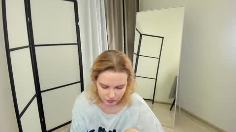 Snapshot of stacy_starrrr chatting on November 30, 2025, 3:38 pm Stacy online show from November 30, 2025, 3:38 pm