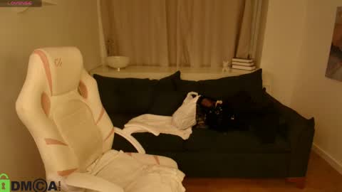 Snapshot of stacy_tylerr chatting on April 13, 2026, 3:34 am Stacy Tyler online show from April 13, 2026, 3:34 am