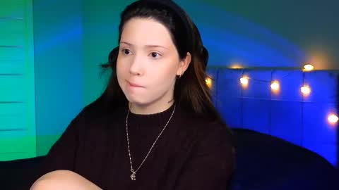 Snapshot of stacygonzales_ chatting on February 19, 2025, 6:44 am Bye bye dear See you on December 3st online show from February 19, 2025, 6:44 am