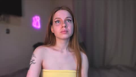 stacyloveforu online show from September 10, 2025, 6:30 pm