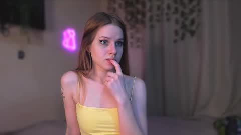 stacyloveforu online show from October 12, 2025, 11:04 pm