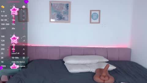 Snapshot of stacymaliibu chatting on February 3, 2025, 12:36 pm Stacy online show from February 3, 2025, 12:36 pm