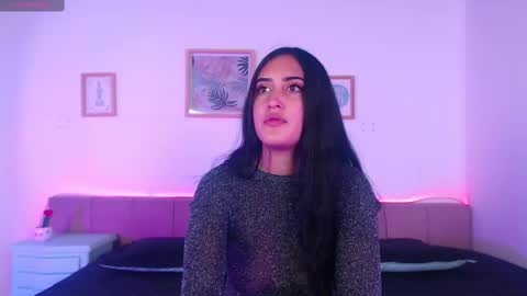 Snapshot of stacymaliibu chatting on February 28, 2025, 12:42 pm Stacy online show from February 28, 2025, 12:42 pm