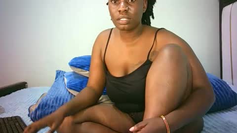 Snapshot of stacyweet chatting on November 24, 2025, 5:07 am Stacysweet chocolate online show from November 24, 2025, 5:07 am