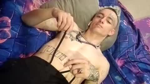 Straightupdownbad online show from March 2, 2026, 7:15 am