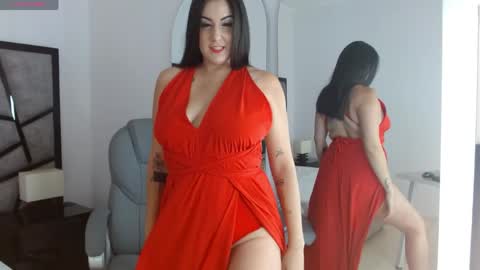 star_bluue online show from May 13, 2026, 3:26 am