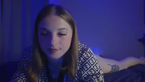 Snapshot of star_girlish chatting on October 3, 2025, 8:17 pm star_girlish online show from October 3, 2025, 8:17 pm