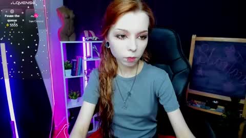Snapshot of star_tarra chatting on June 17, 2026, 2:03 am Tarra online show from June 17, 2026, 2:03 am