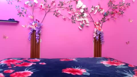alejandra online show from May 31, 2026, 7:26 pm