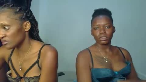 starlight_c online show from November 16, 2025, 9:37 am