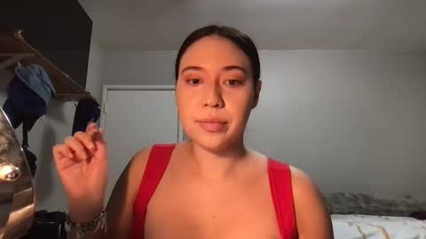 starlitdreams777 online show from February 26, 2025, 8:33 pm