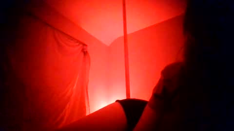 Snapshot of starpole11 chatting on July 5, 2026, 9:55 pm starpole11 online show from July 5, 2026, 9:55 pm