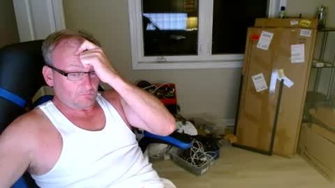 Snapshot of steakman007 chatting on July 14, 2026, 2:49 am Steakman online show from July 14, 2026, 2:49 am