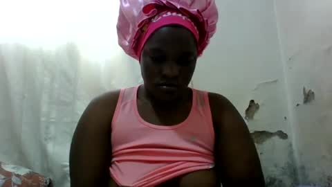 Snapshot of steamy_gal chatting on July 14, 2026, 10:43 am steamy_gal online show from July 14, 2026, 10:43 am