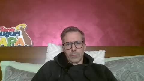 Snapshot of steel80 chatting on March 11, 2025, 12:06 pm steel80 online show from March 11, 2025, 12:06 pm