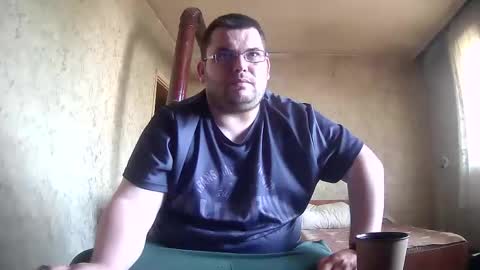 Stefan online show from June 1, 2026, 8:27 am