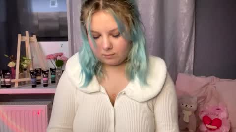 Snapshot of stefani_art chatting on July 20, 2026, 5:37 pm Stefani online show from July 20, 2026, 5:37 pm
