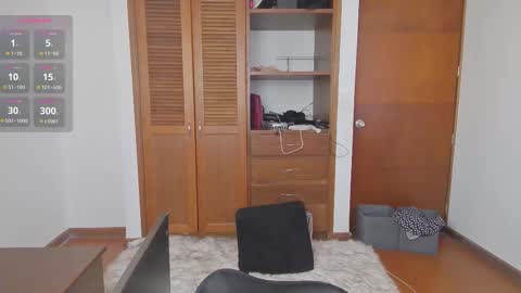 Stafania 3 online show from November 8, 2025, 1:55 pm