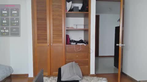 Stafania 3 online show from November 13, 2025, 3:22 pm