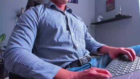 Stefann Salvatore online show from April 23, 2026, 10:01 pm