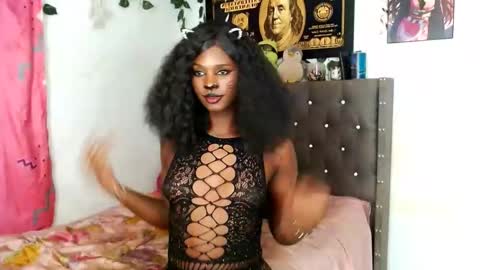 Snapshot of stefanny_2001 chatting on November 1, 2025, 3:19 am stefanny beautiful online show from November 1, 2025, 3:19 am