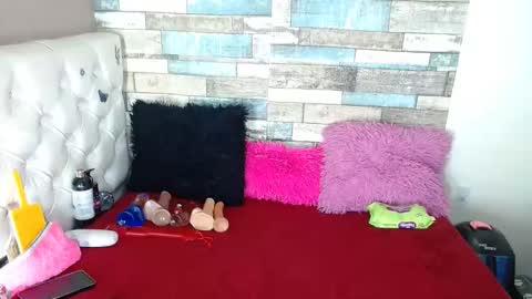 Snapshot of stefanvix202 chatting on February 12, 2025, 3:29 am Stefan online show from February 12, 2025, 3:29 am