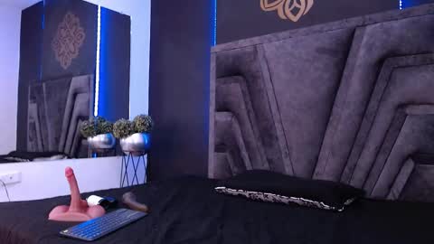 Snapshot of stefany_bro chatting on February 24, 2025, 2:26 pm Stefany Brown online show from February 24, 2025, 2:26 pm