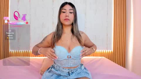 stefanyhorny69 online show from October 27, 2025, 1:37 pm