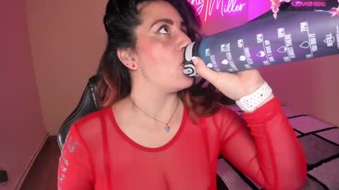 stefany online show from February 17, 2025, 4:15 pm