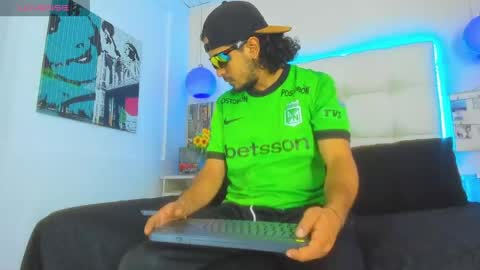 Snapshot of steffanxxll chatting on May 24, 2026, 3:17 pm ---steffan--- online show from May 24, 2026, 3:17 pm