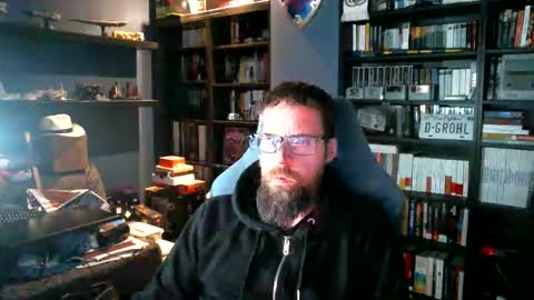 MeStef online show from April 3, 2026, 7:23 pm