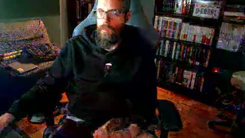 Snapshot of stefffg chatting on May 8, 2026, 8:36 pm MeStef online show from May 8, 2026, 8:36 pm