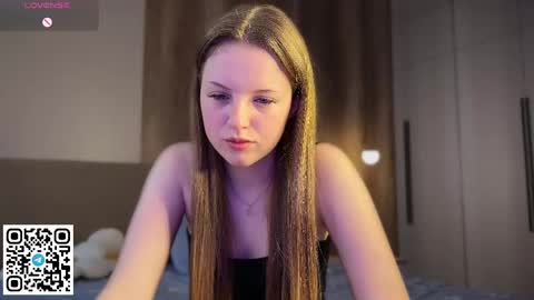 Snapshot of steffi_meoww chatting on May 11, 2026, 3:23 am STEFI Streams every day from 10 PM GTM1 online show from May 11, 2026, 3:23 am