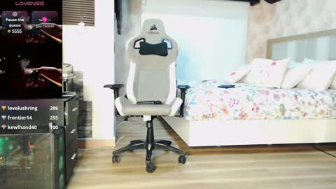 Zuly online show from January 17, 2025, 3:55 am