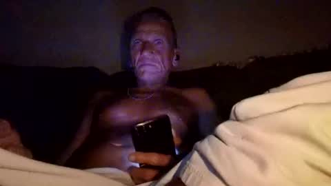 Snapshot of stefy1037 chatting on July 8, 2026, 5:01 am stefy1037 online show from July 8, 2026, 5:01 am