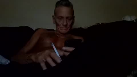 Snapshot of stefy1037 chatting on August 3, 2026, 4:22 am stefy1037 online show from August 3, 2026, 4:22 am