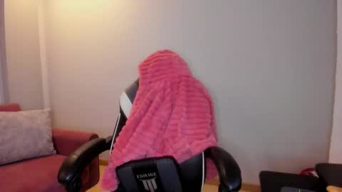 Snapshot of stefy_bratz chatting on February 5, 2026, 2:27 am Stefany Bratz online show from February 5, 2026, 2:27 am