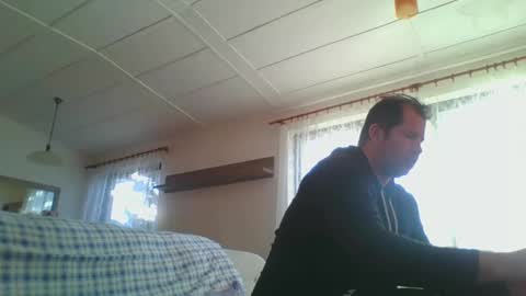 Snapshot of steki038434 chatting on January 1, 2025, 7:52 am steki038434 online show from January 1, 2025, 7:52 am