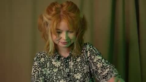 Snapshot of stela_vanila chatting on September 18, 2025, 1:18 am Stella online show from September 18, 2025, 1:18 am