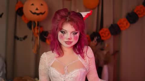 Snapshot of stela_vanila chatting on October 30, 2025, 11:49 pm Stella online show from October 30, 2025, 11:49 pm