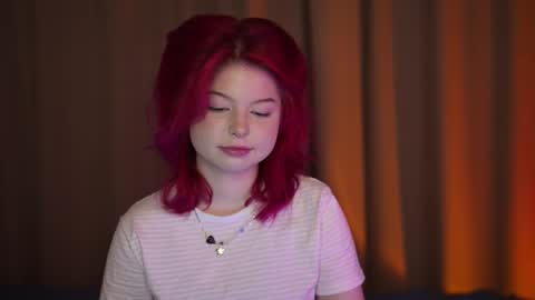 Snapshot of stela_vanila chatting on November 14, 2025, 12:20 am Stella online show from November 14, 2025, 12:20 am